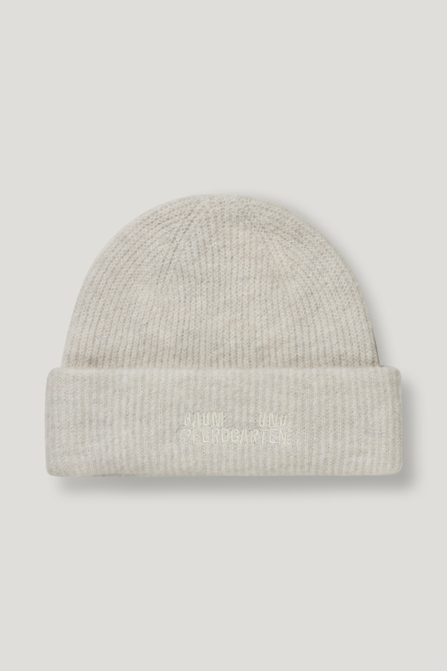 Leia Hat Gray Alpaca This knit beanie features a ribbed texture and logo embroidered at the front - front image