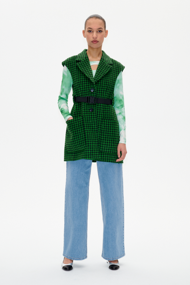 Bennu Coat Green Black Check This sleeveless vest features button closures, pockets at the front, and a notched lapel - model image
